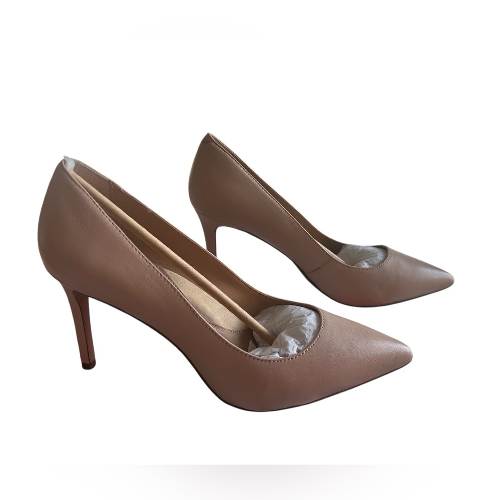 Banana Republic Tan Heels Sleek Stiletto Pointed Toe